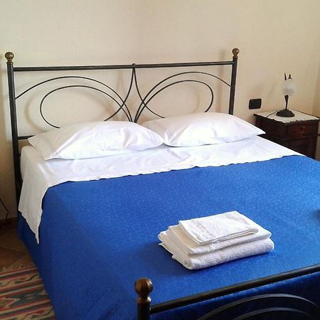 Gasthaus Ca Du Ruja Strevi Zimmer foto